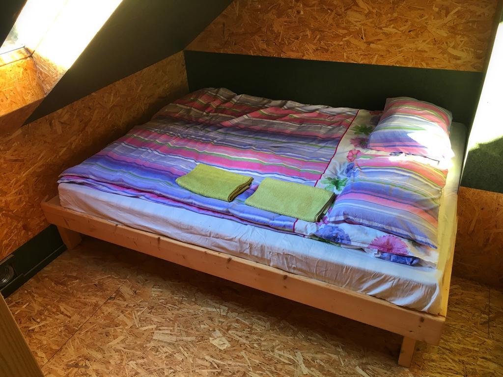 Hiie Talu Pensionat Kahala Exteriör bild